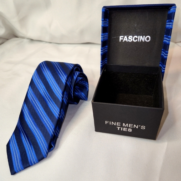 Fascino Fine Men's Tie - Picture 3 of 4